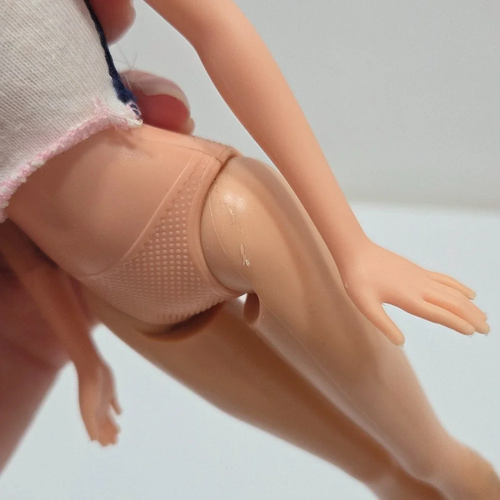My Scene Sporty Style Chelsea Doll In Adidas Top Earrings - DAMAGED